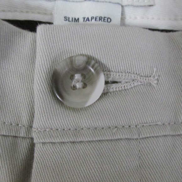 DOCKERS MENS SIZE 28 X 30 PANTS EASY KHAKI BEIGE SLIM FIT ALL MOTION COMFORT NWT - Picture 3 of 10
